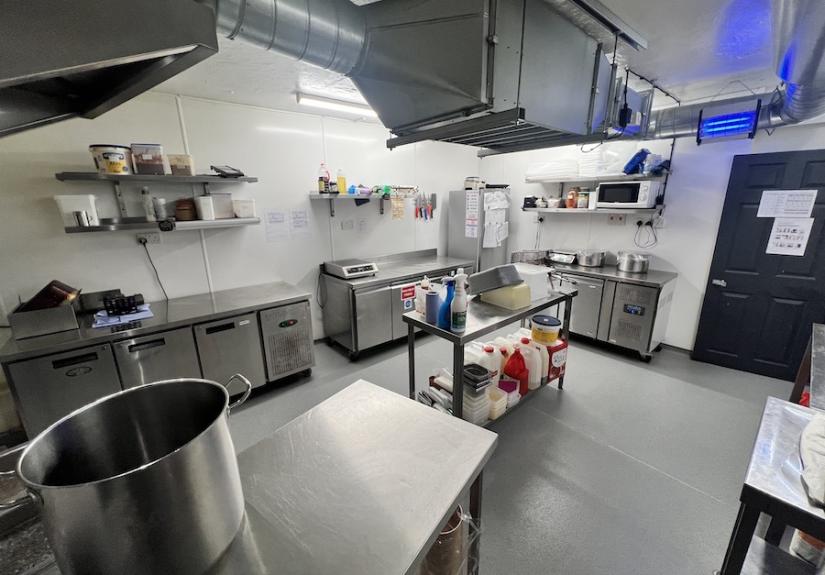 166 Church Road, Hove, BN3 2DL Graves Jenkins