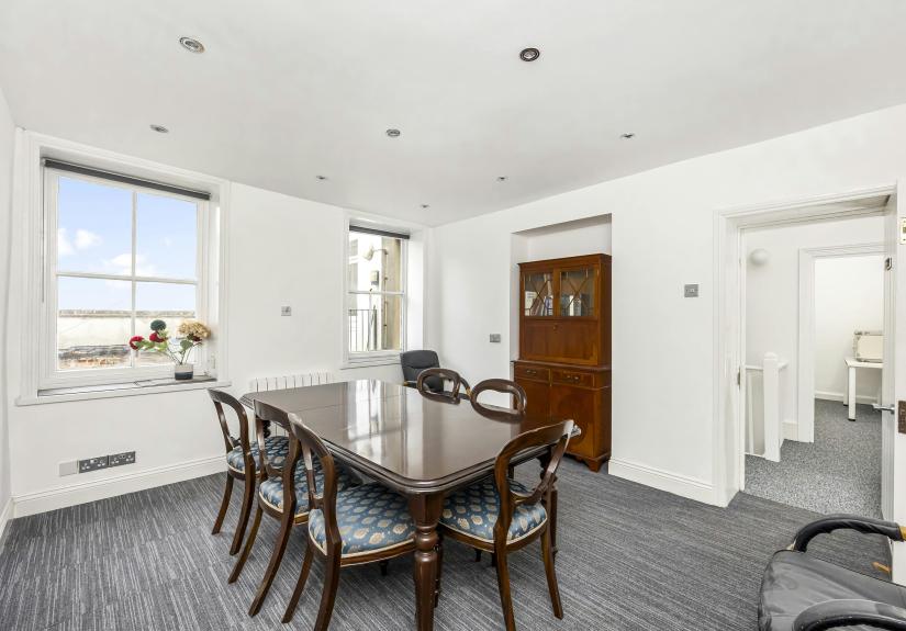 Marlborough Place 26-014.JPG