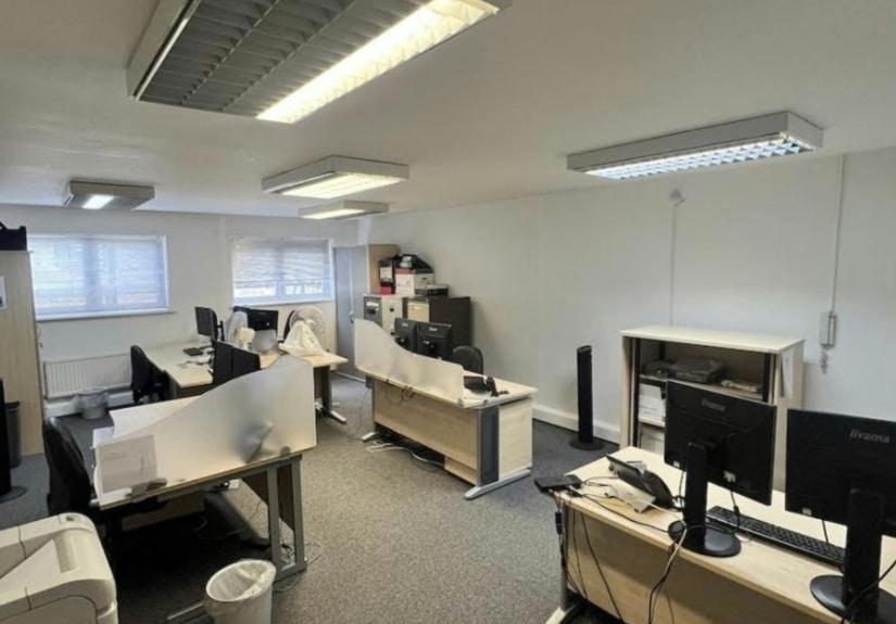 Image 12-02-2026 at 17.03.jpg