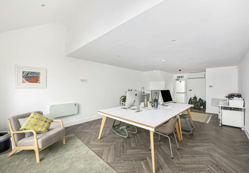 Bolney Grange Business Park, Stairbridge Court, Unit 9-009.JPG