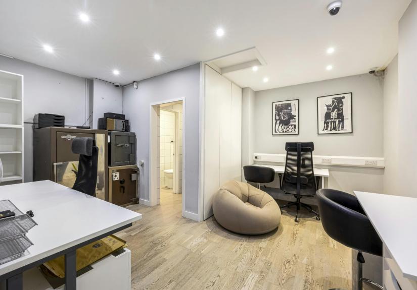 Brighton Square_9-001.JPG