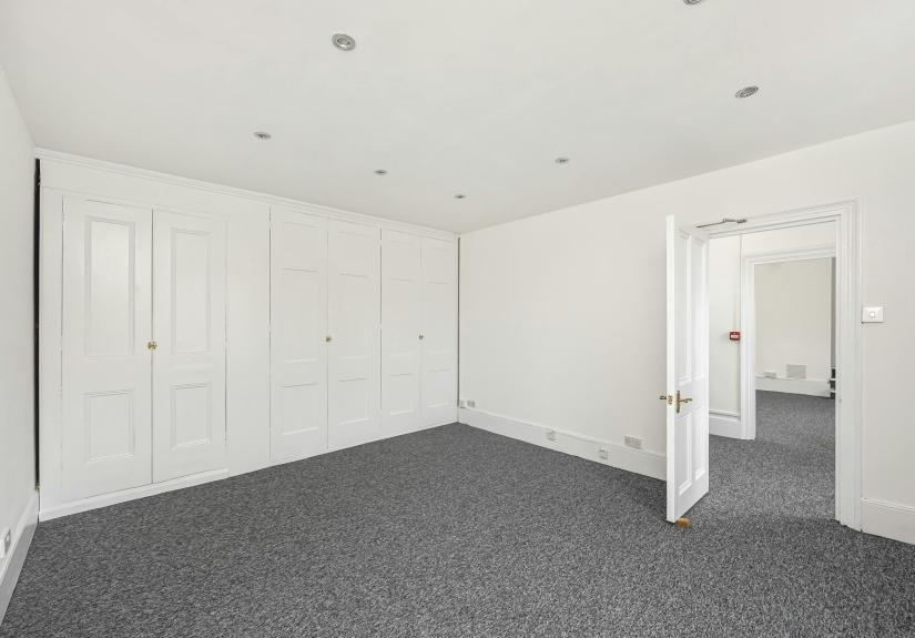 Marlborough Place 26-005.JPG