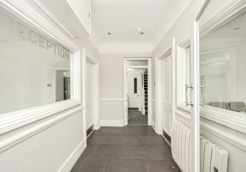 Marlborough Place 26-018.JPG