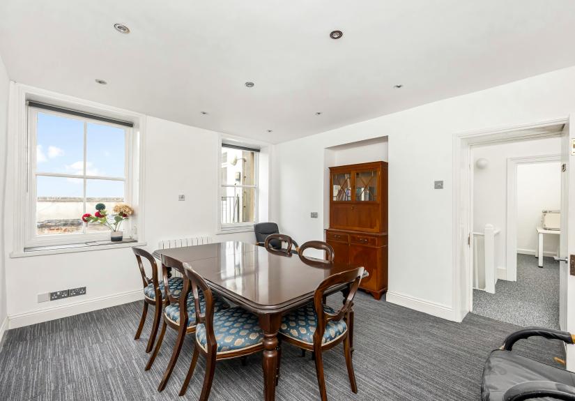 Marlborough Place 26-014.JPG