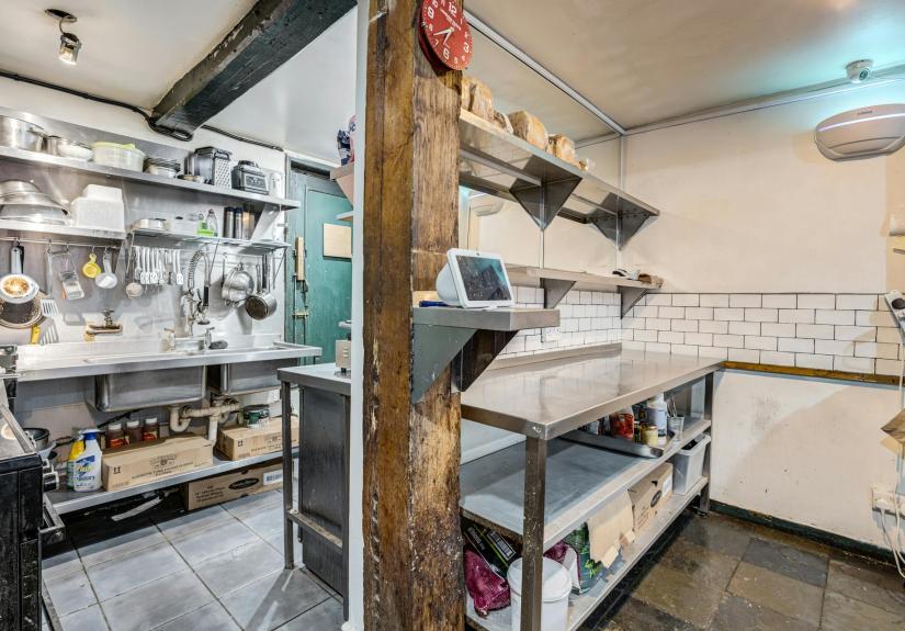 179  180 Edward Street Final6.jpg