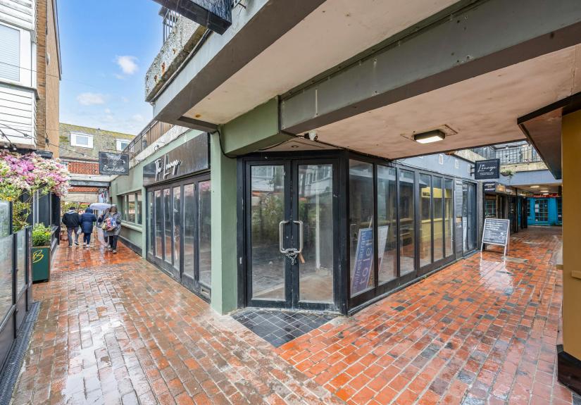 Brighton Square 20-002 2.JPG