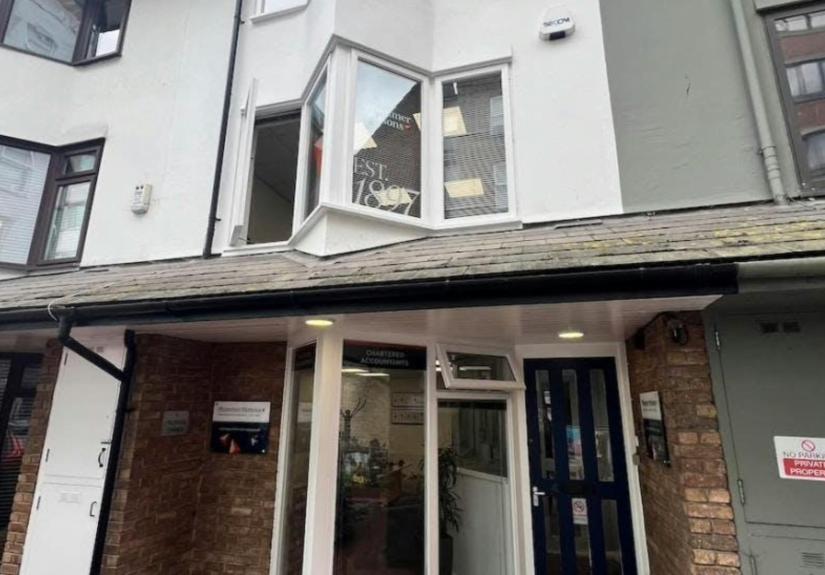 Image 12-02-2026 at 17.02.jpg