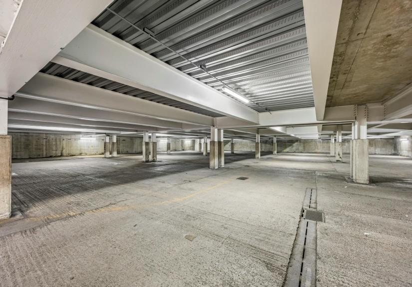 Cyril Richings Buisness Centre, Unit 2-021.JPG