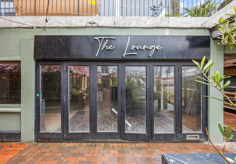 Brighton Square 20-001 2.JPG