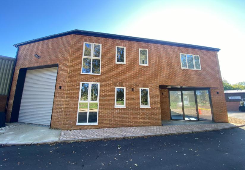 WEB FRONT IMG_8421.JPG