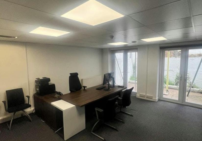 Image 12-02-2026 at 17.05.jpg