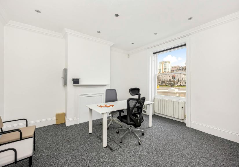 Marlborough Place 26-017.JPG