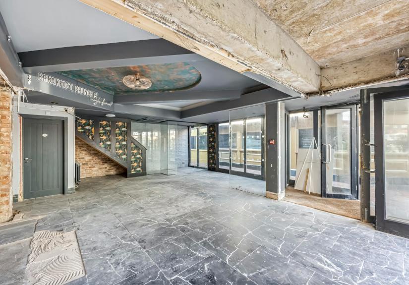 Brighton Square 20-015.JPG