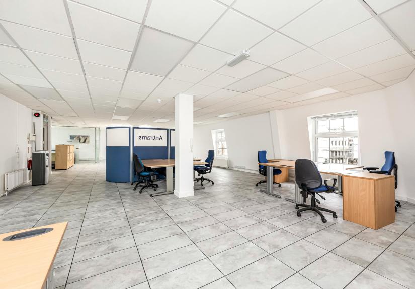 Old Steine, 44-46, Third Floor-003.JPG