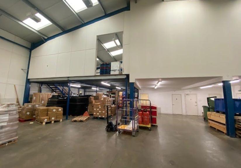 WEB warehouse 2.jpg