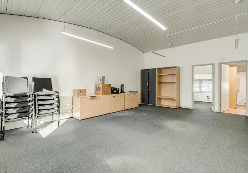 7 English Business Park Final-9.jpg